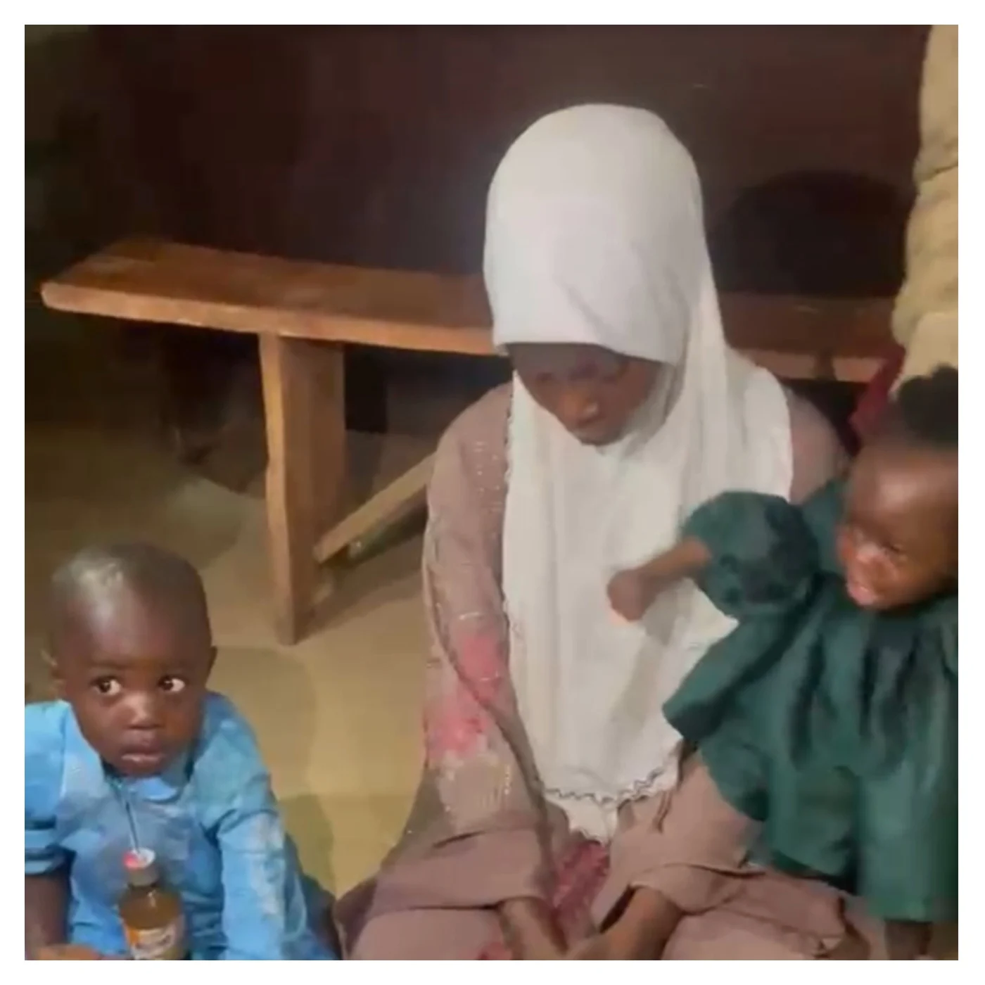 Wandering woman with children found in Osogbo
